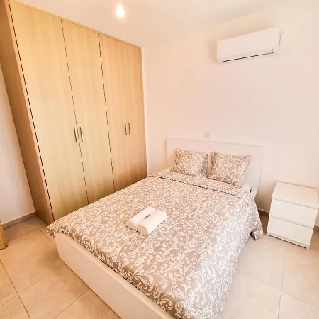 Apartman Heaven In Yair's Mpv Mazotósz